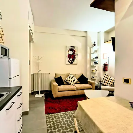 Gianicolense Suite-apartment דירה